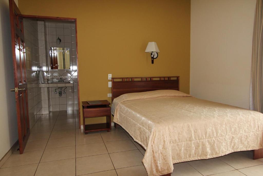Hotel La Fortuna Δωμάτιο φωτογραφία