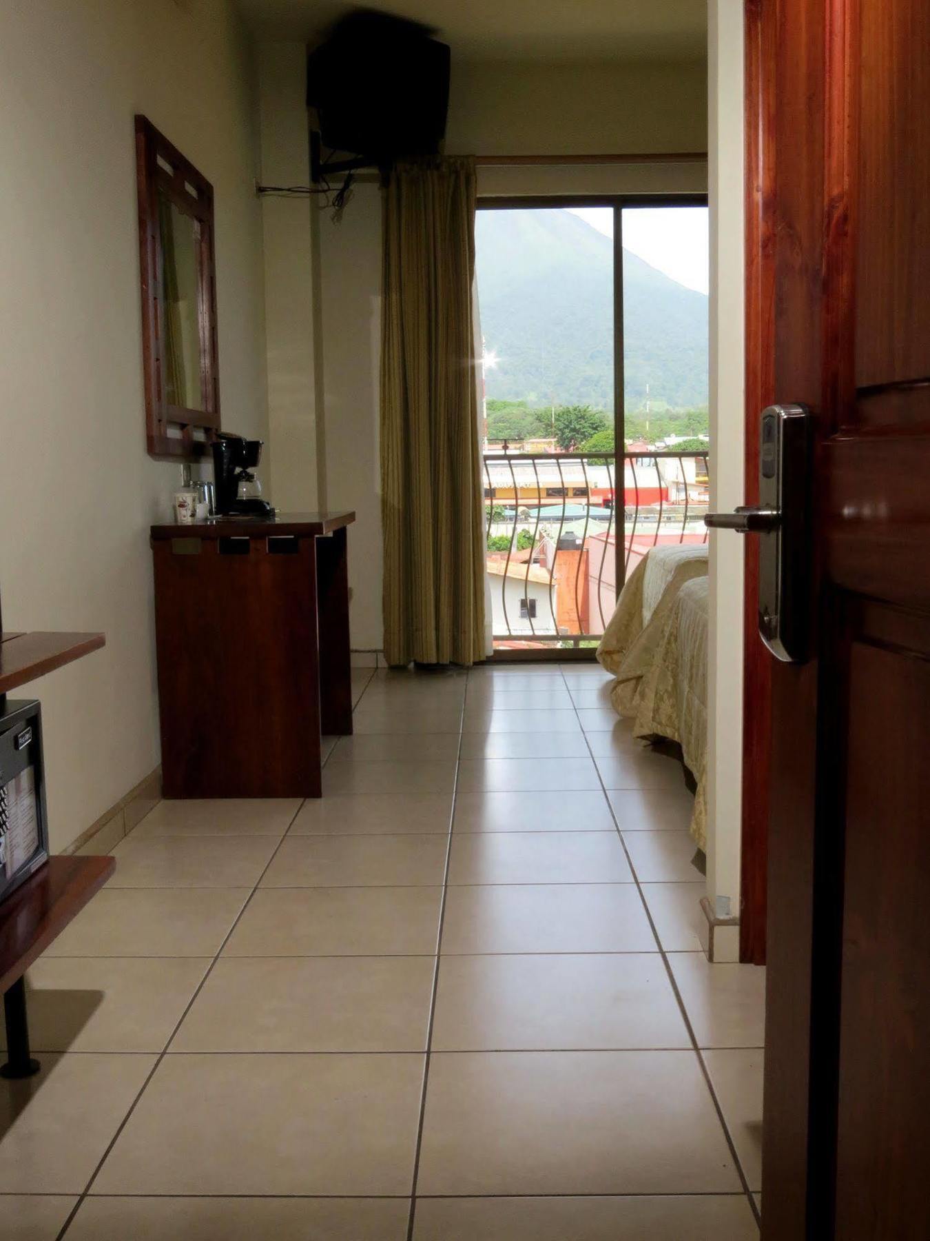 Hotel La Fortuna Εξωτερικό φωτογραφία